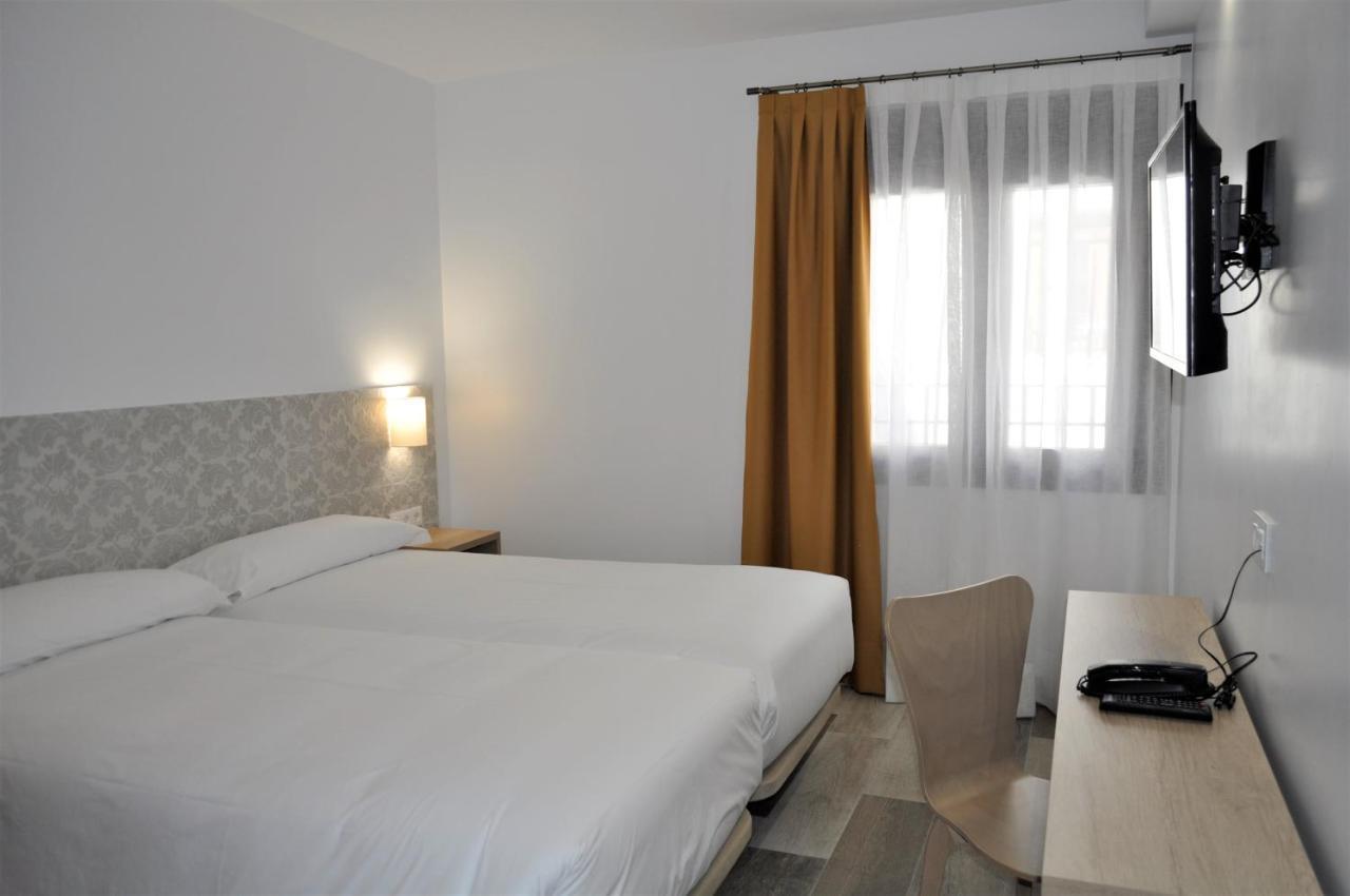Hostal Restaurante Villa De Brihuega Ngoại thất bức ảnh