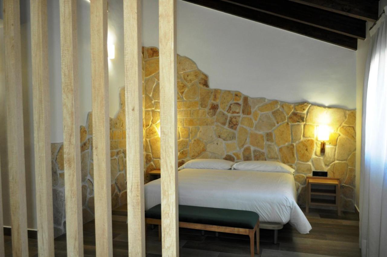 Hostal Restaurante Villa De Brihuega Ngoại thất bức ảnh